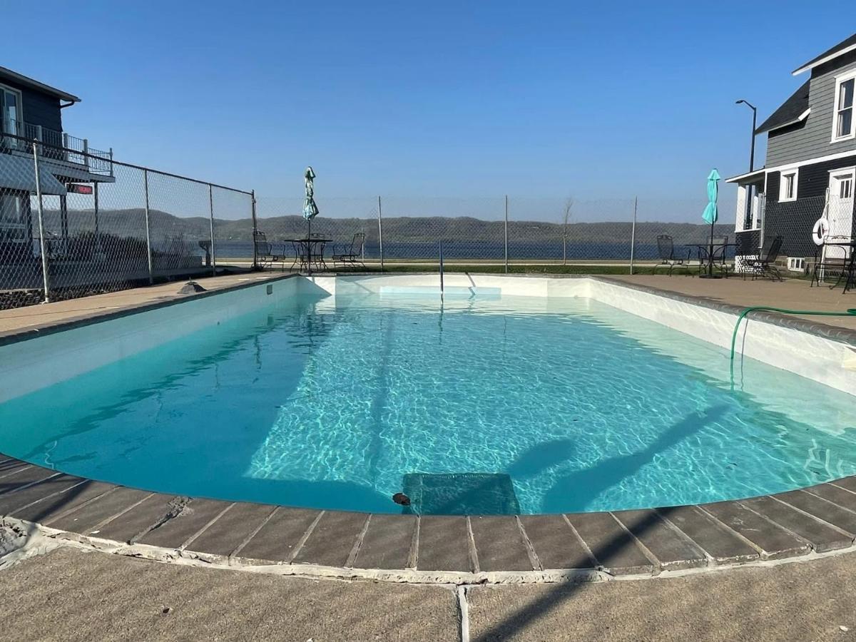 Poolside Double Rooms Lake City Exteriér fotografie