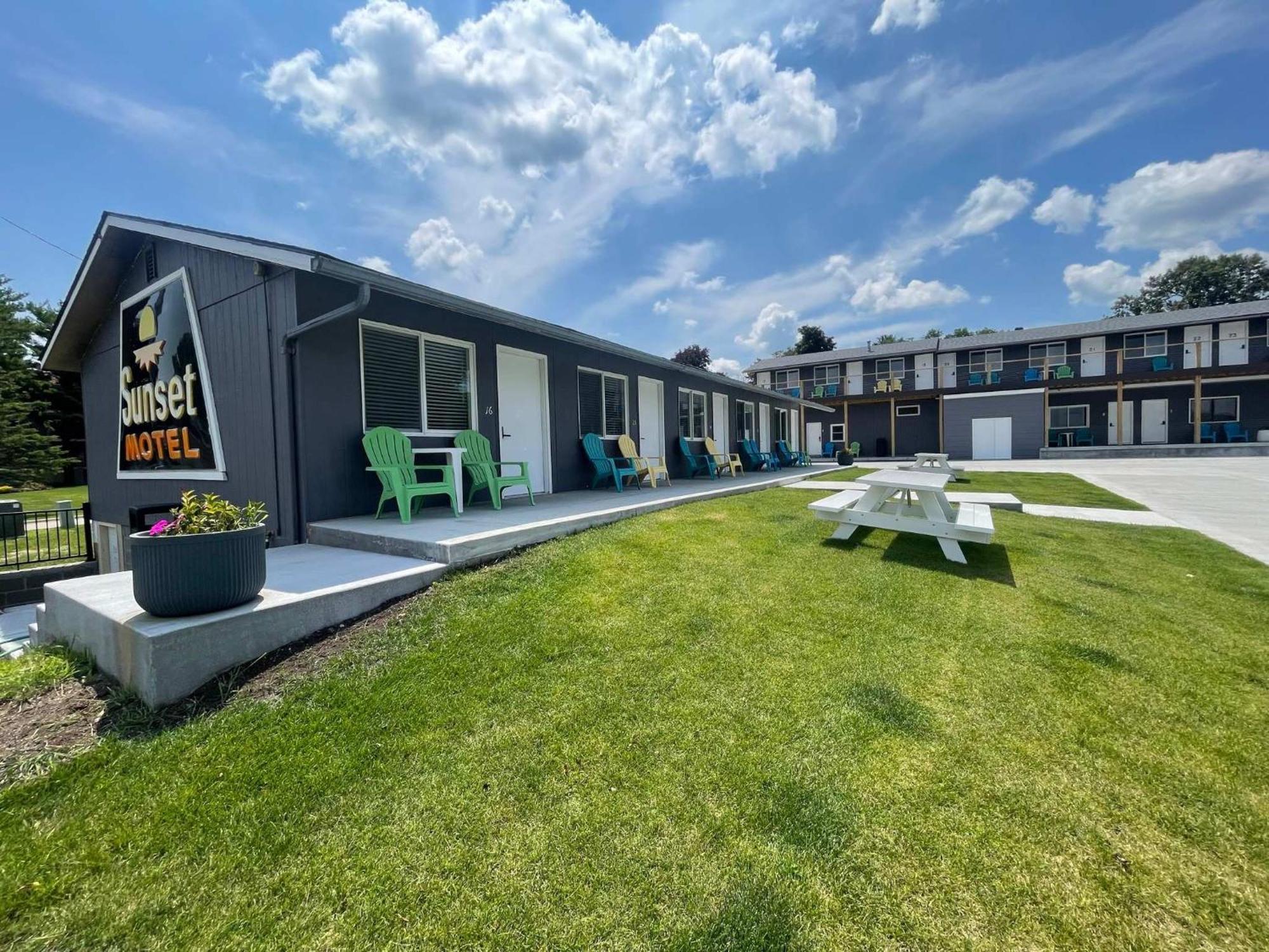 Poolside Double Rooms Lake City Exteriér fotografie